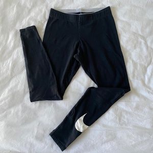 black nike leggins